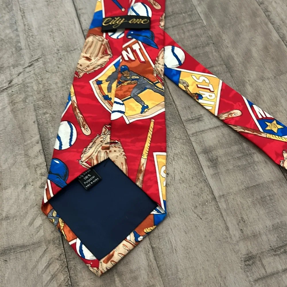 Mens Baseball Themed Tie Vintage Look Graphic Images & Words Glove Bat Run Bunt